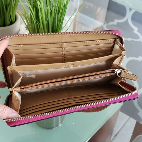 COACH WALLET - Picture 2 of 4